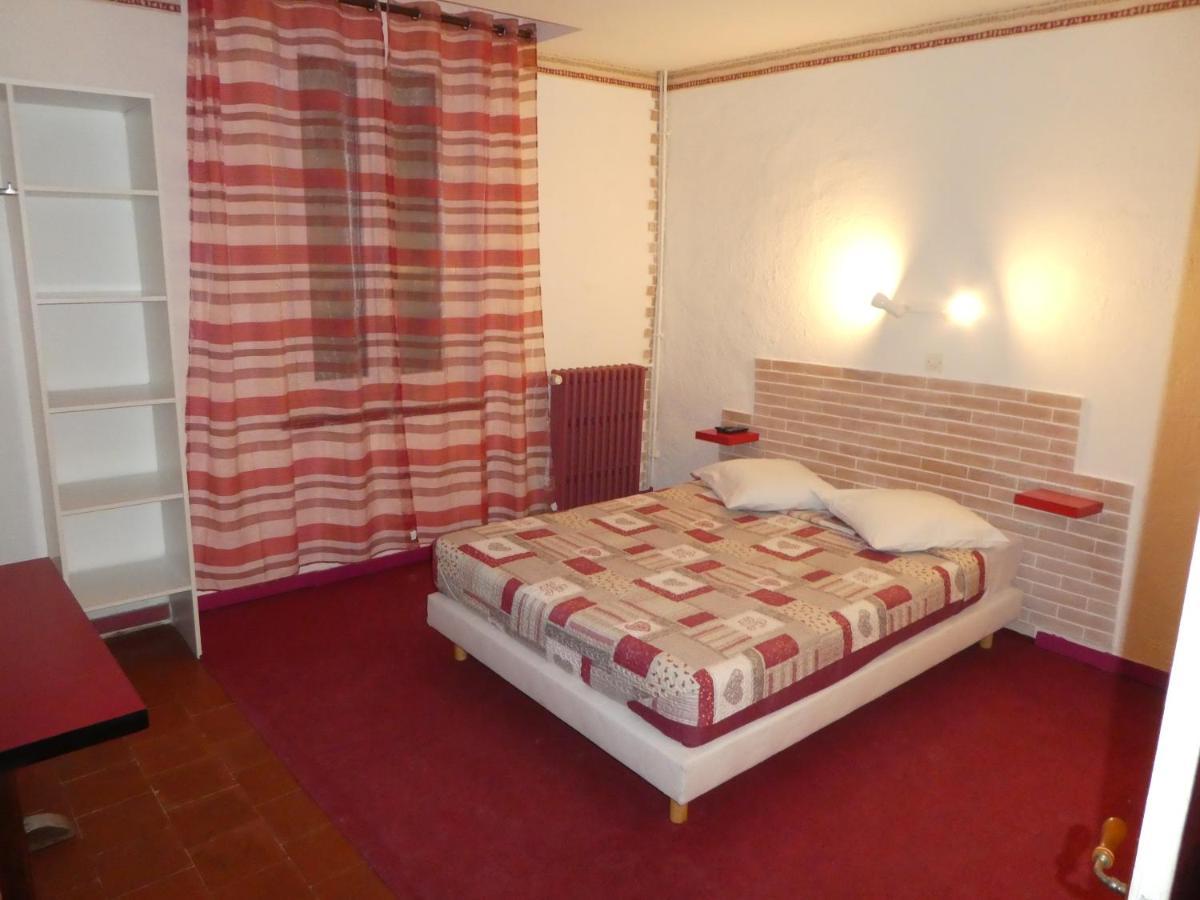 Etanit ! Beziers Plein Centre - 1Mn Du Bus, De La Gare Du Train Et Liaison Aeroport -Chambres Climatisees -Spacieuses Amenagees Pour Singles, Couple, Et Ou Familles -Parking A Velos -Consigne Exteriör bild