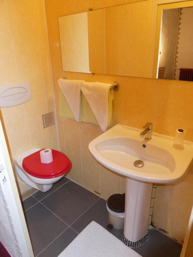 Etanit ! Beziers Plein Centre - 1Mn Du Bus, De La Gare Du Train Et Liaison Aeroport -Chambres Climatisees -Spacieuses Amenagees Pour Singles, Couple, Et Ou Familles -Parking A Velos -Consigne Exteriör bild